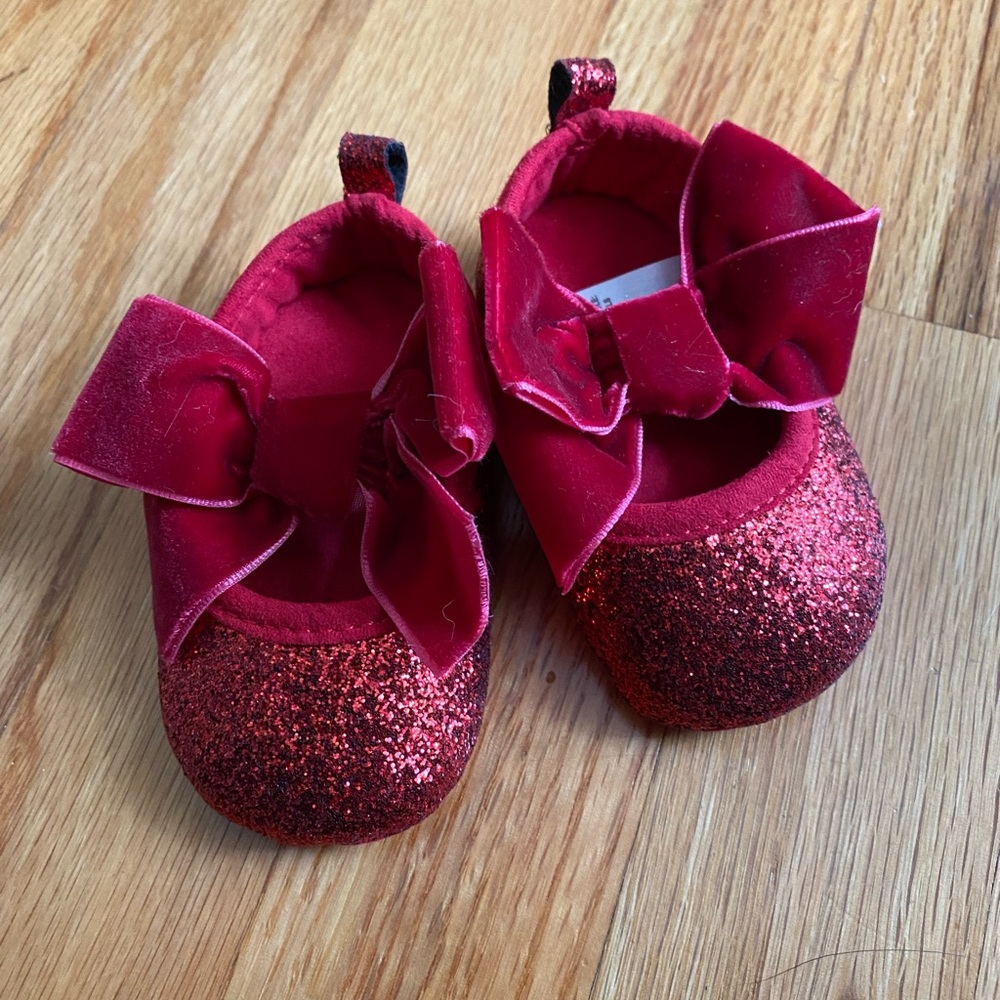 Cat & Jack baby shoes 0-3 months